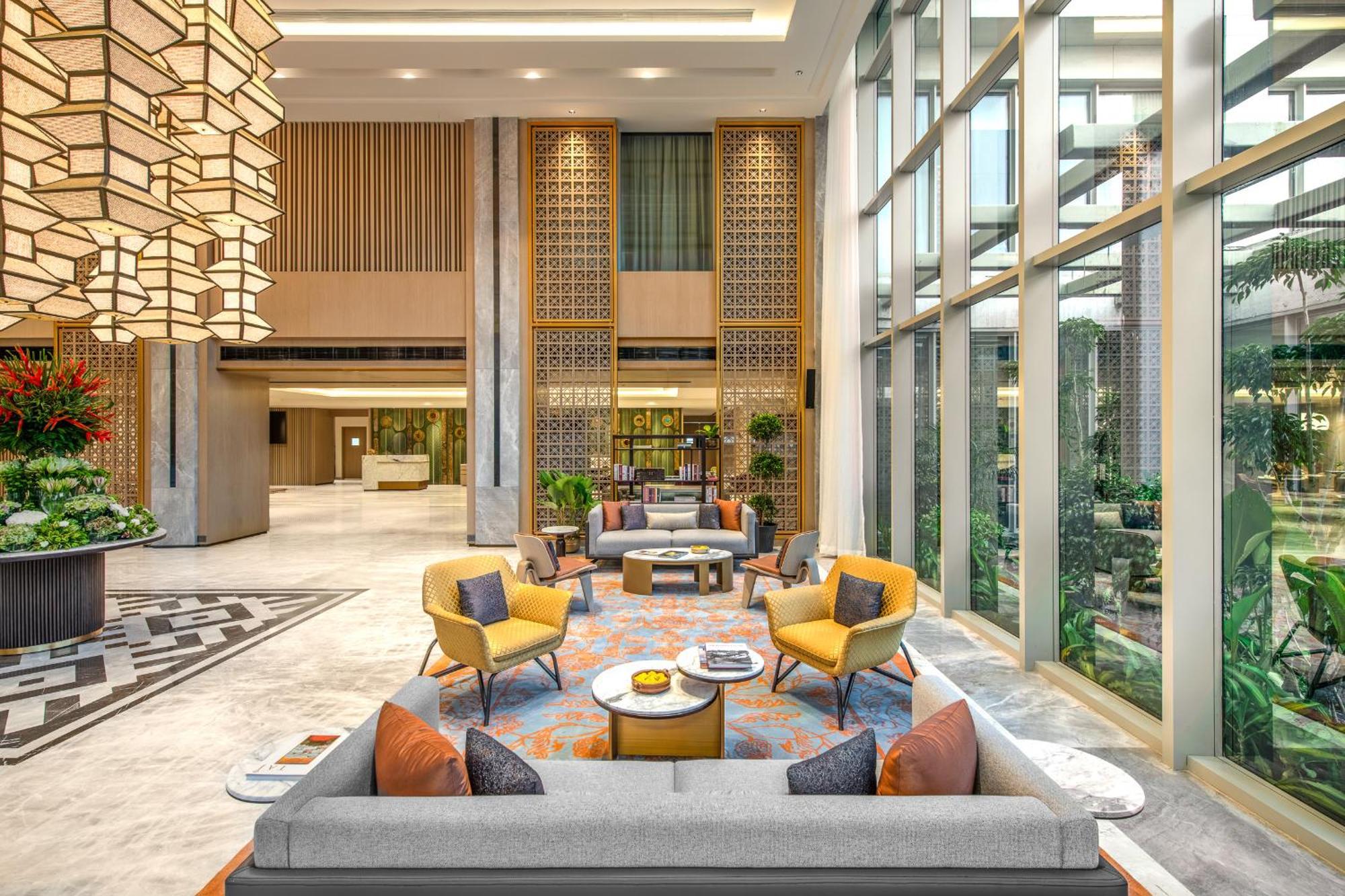 Отель Taj Cochin International Airport, Kerala Коччи Экстерьер фото